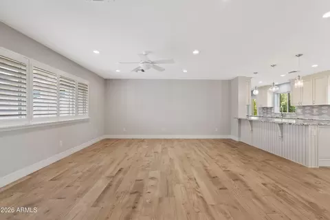 Living - 4010 E Coolidge St, Phoenix, AZ 85018 photo 2 of 3