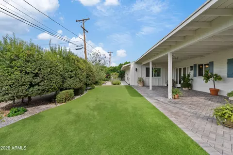 Exterior - 4010 E Coolidge St, Phoenix, AZ 85018 photo 4 of 11