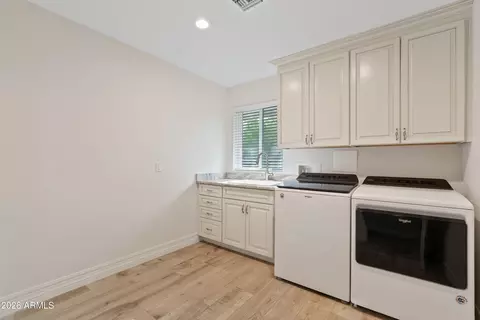 Other - 4010 E Coolidge St, Phoenix, AZ 85018 photo 6 of 8