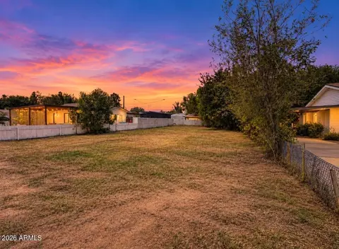 736 E 2nd St #-, Mesa, AZ 85203 photo 4