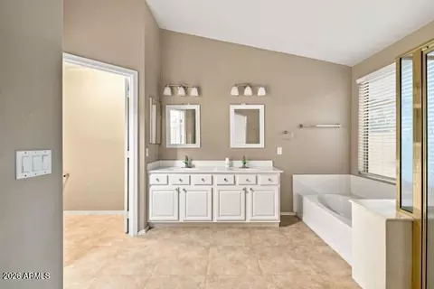 Bath - 9609 E Monte Ave, Mesa, AZ 85209 photo 2 of 3