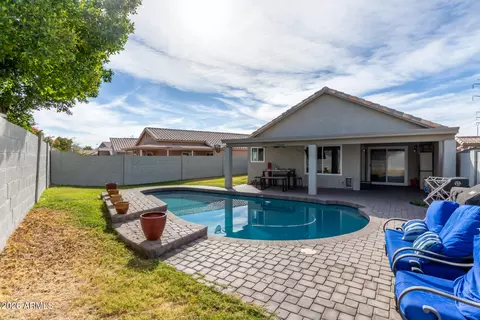 Exterior - 4112 E Tanglewood Dr, Phoenix, AZ 85048 photo 4 of 5