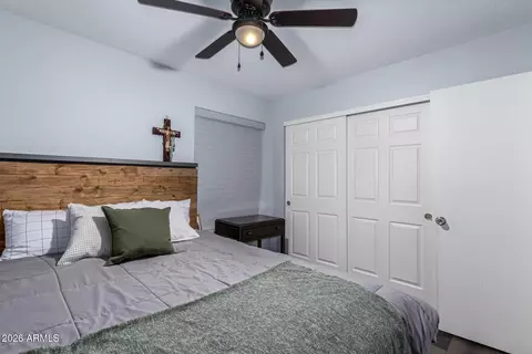 Bedroom - 4112 E Tanglewood Dr, Phoenix, AZ 85048 photo 6 of 6