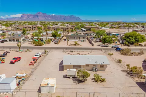 View/Area - 650 S Cornwall Dr, Apache Junction, AZ 85120 photo 3 of 6