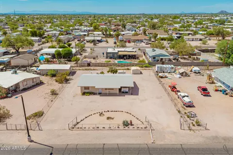 View/Area - 650 S Cornwall Dr, Apache Junction, AZ 85120 photo 4 of 6