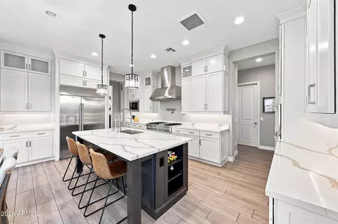 Kitchen - 3409 E Cashman Dr, Phoenix, AZ 85050 photo 2 of 6