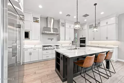 Kitchen - 3409 E Cashman Dr, Phoenix, AZ 85050 photo 1 of 6