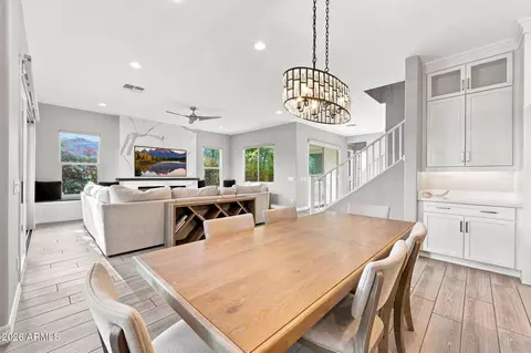 Dining - 3409 E Cashman Dr, Phoenix, AZ 85050 photo 2 of 3