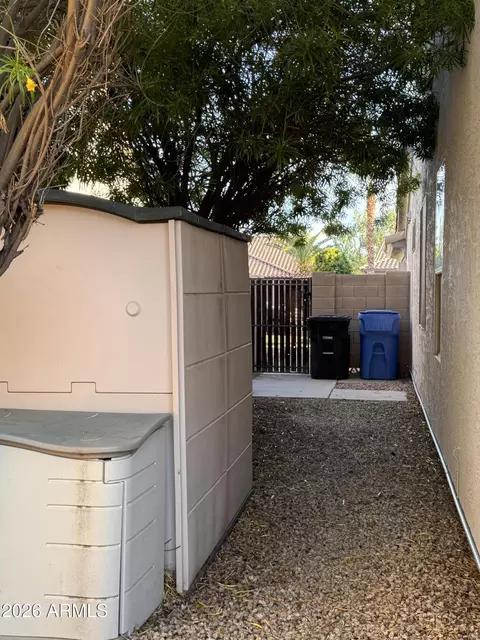 Exterior - 320 W Leah Ave, Gilbert, AZ 85233 photo 10 of 10