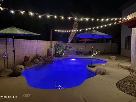Exterior - 320 W Leah Ave, Gilbert, AZ 85233 photo 5 of 10
