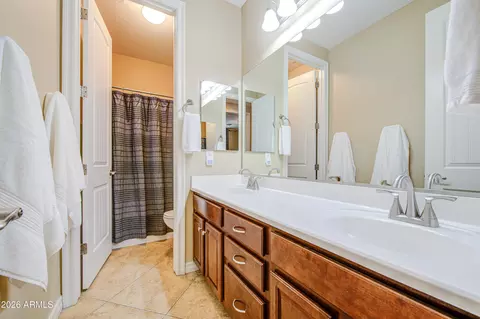 Bath - 2471 E Crescent Way, Gilbert, AZ 85298 photo 2 of 3