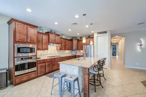Kitchen - 2471 E Crescent Way, Gilbert, AZ 85298 photo 3 of 5