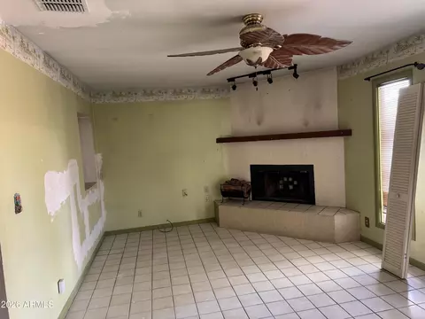 Living - 3516 E Amelia Ave, Phoenix, AZ 85018 photo 2 of 2