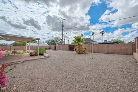 Exterior - 9822 N 4th Ave, Phoenix, AZ 85021 photo 3 of 5