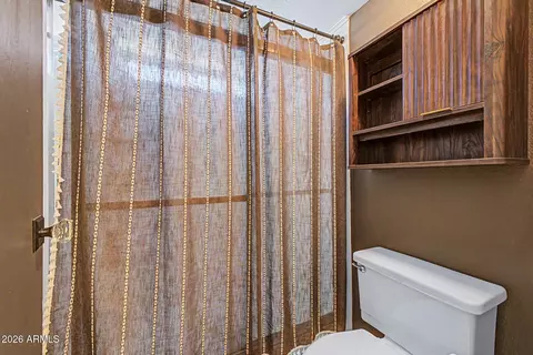 Bath - 3451 Edgewood Ave, Mesa, AZ 85204 photo 2 of 4