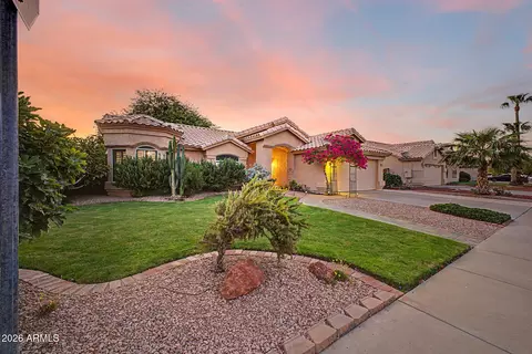 250 S Ash Dr, Chandler, AZ 85224