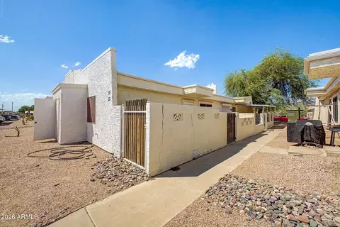 Exterior - 2151 N Meridian Rd #33, Apache Junction, AZ 85120 photo 2 of 7