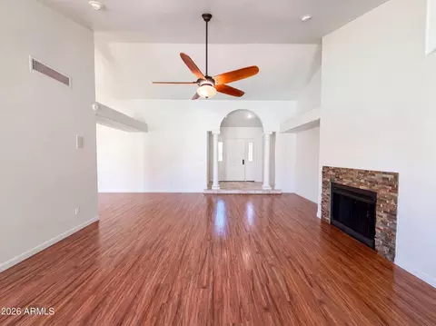 Living - 3906 E Amberwood Dr, Phoenix, AZ 85048 photo 4 of 6