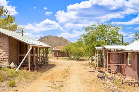 Exterior - 7101 E White Pacheco St, Willcox, AZ 85643 photo 25 of 36