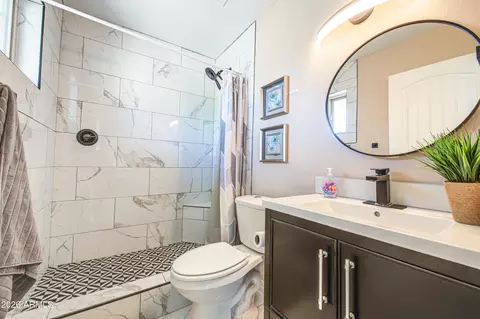 Bath - 301 N 87th St, Mesa, AZ 85207 photo 2 of 6