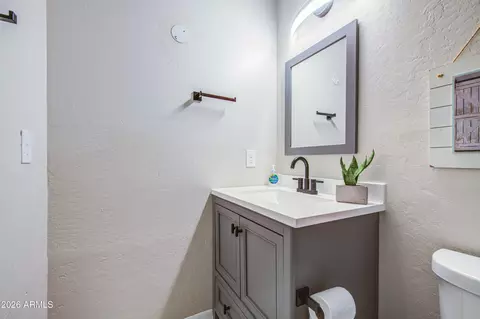 Bath - 301 N 87th St, Mesa, AZ 85207 photo 5 of 6