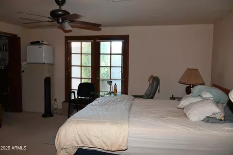 Bedroom - 4018 E Lewis Ave, Phoenix, AZ 85008 photo 2 of 4