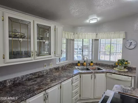 2233 E Behrend Dr #66, Phoenix, AZ 85024 photo 7