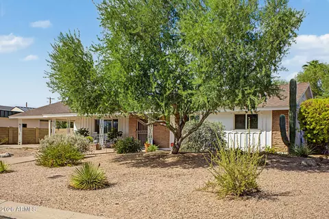 Exterior - 4340 E Vermont Ave, Phoenix, AZ 85018 photo 2 of 12