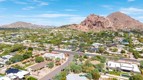 View/Area - 4340 E Vermont Ave, Phoenix, AZ 85018 photo 14 of 15