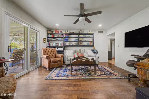 Living - 4340 E Vermont Ave, Phoenix, AZ 85018 photo 7 of 9
