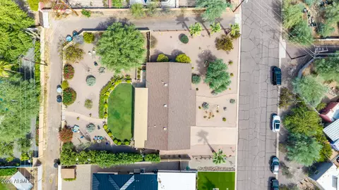 View/Area - 4340 E Vermont Ave, Phoenix, AZ 85018 photo 4 of 15