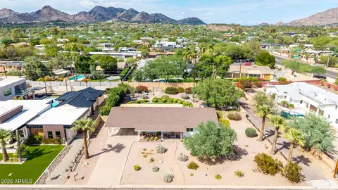 View/Area - 4340 E Vermont Ave, Phoenix, AZ 85018 photo 10 of 15