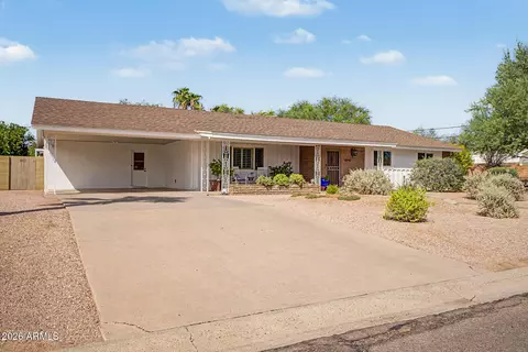 Exterior - 4340 E Vermont Ave, Phoenix, AZ 85018 photo 3 of 12
