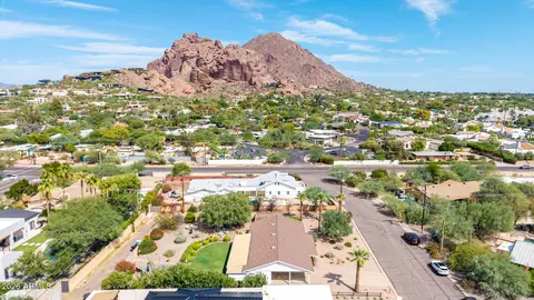 View/Area - 4340 E Vermont Ave, Phoenix, AZ 85018 photo 8 of 15
