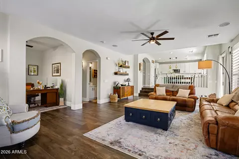 Living - 10215 E Lakeview Ave, Mesa, AZ 85209 photo 4 of 5