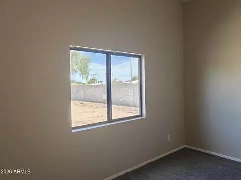 Bedroom - 932 W Carter Rd, Phoenix, AZ 85041 photo 1 of 3