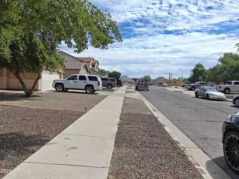 Other - 932 W Carter Rd, Phoenix, AZ 85041 photo 3 of 11