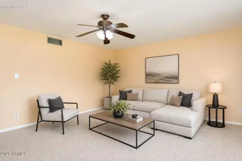 Living - 2336 E Waltann Ln, Phoenix, AZ 85022 photo 3 of 4