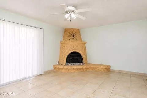 Living - 2336 E Waltann Ln, Phoenix, AZ 85022 photo 4 of 4