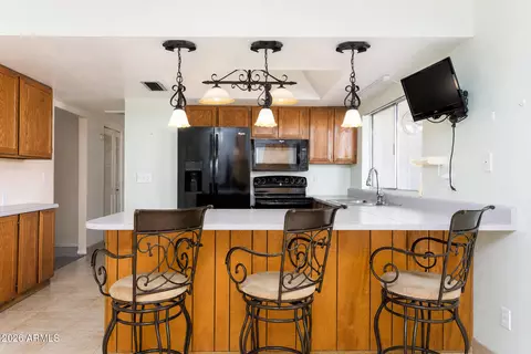 Kitchen - 2336 E Waltann Ln, Phoenix, AZ 85022 photo 3 of 3