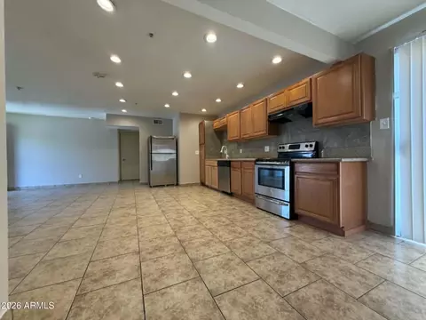 Kitchen - 6301 W Earll Dr, Phoenix, AZ 85033 photo 1 of 3