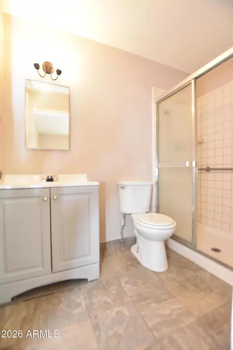 Bath - 6301 W Earll Dr, Phoenix, AZ 85033 photo 6 of 6