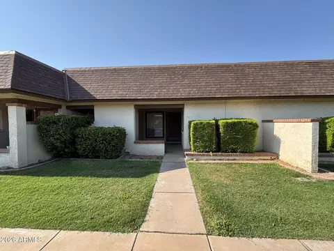 8131 N 107th Ave #91, Peoria, AZ 85345