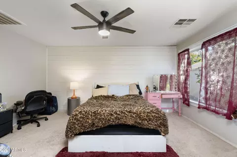 Bedroom - 4139 E Windsor Dr, Gilbert, AZ 85296 photo 1 of 3