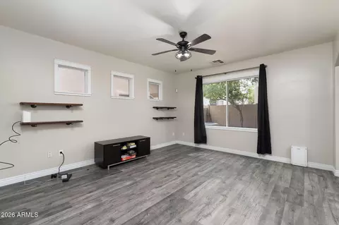 Living - 4139 E Windsor Dr, Gilbert, AZ 85296 photo 2 of 3