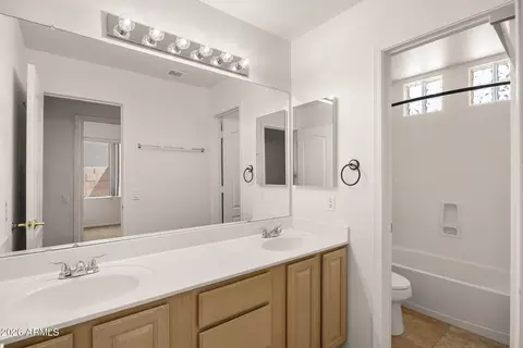 Bath - 1726 E Ross Ave, Phoenix, AZ 85024 photo 2 of 2