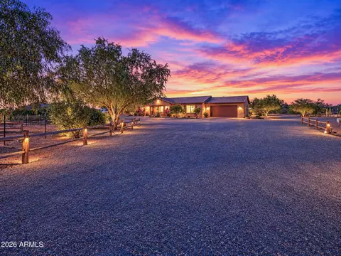 32510 N 165th Ave, Surprise, AZ 85387