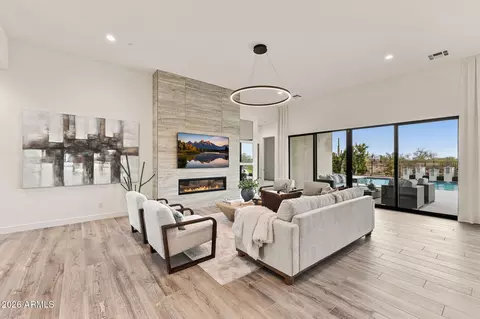 Living - 1644 E Creek Canyon Rd, Phoenix, AZ 85086 photo 1 of 3