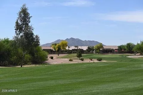 Exterior - 4173 E Walnut Rd, Gilbert, AZ 85298 photo 10 of 18
