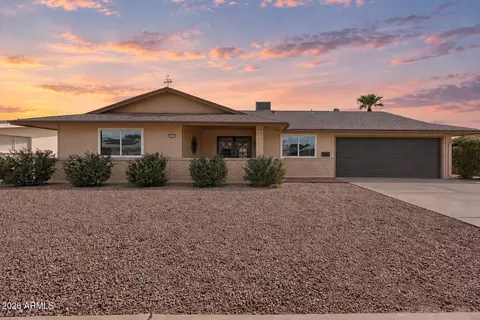 10944 W Saratoga Cir, Sun City, AZ 85351